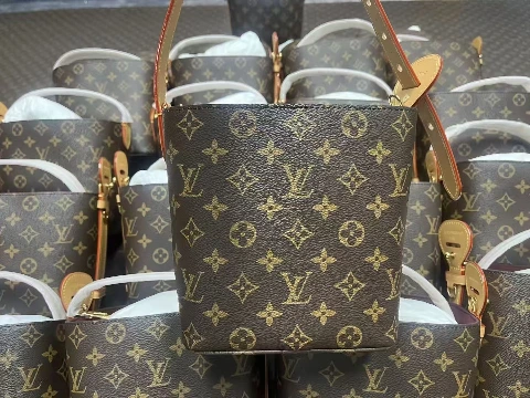 仓库实拍工厂实拍第 15 张实拍