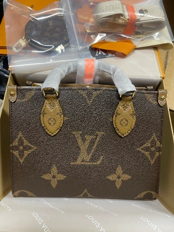 LV包包实拍第 5 张实拍