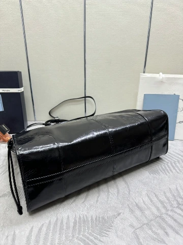 Prada包包发货实拍第 10 张实拍