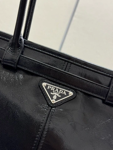 Prada包包发货实拍第 13 张实拍