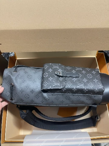 LV包包实拍第 7 张实拍