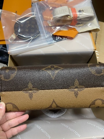 LV包包实拍第 3 张实拍