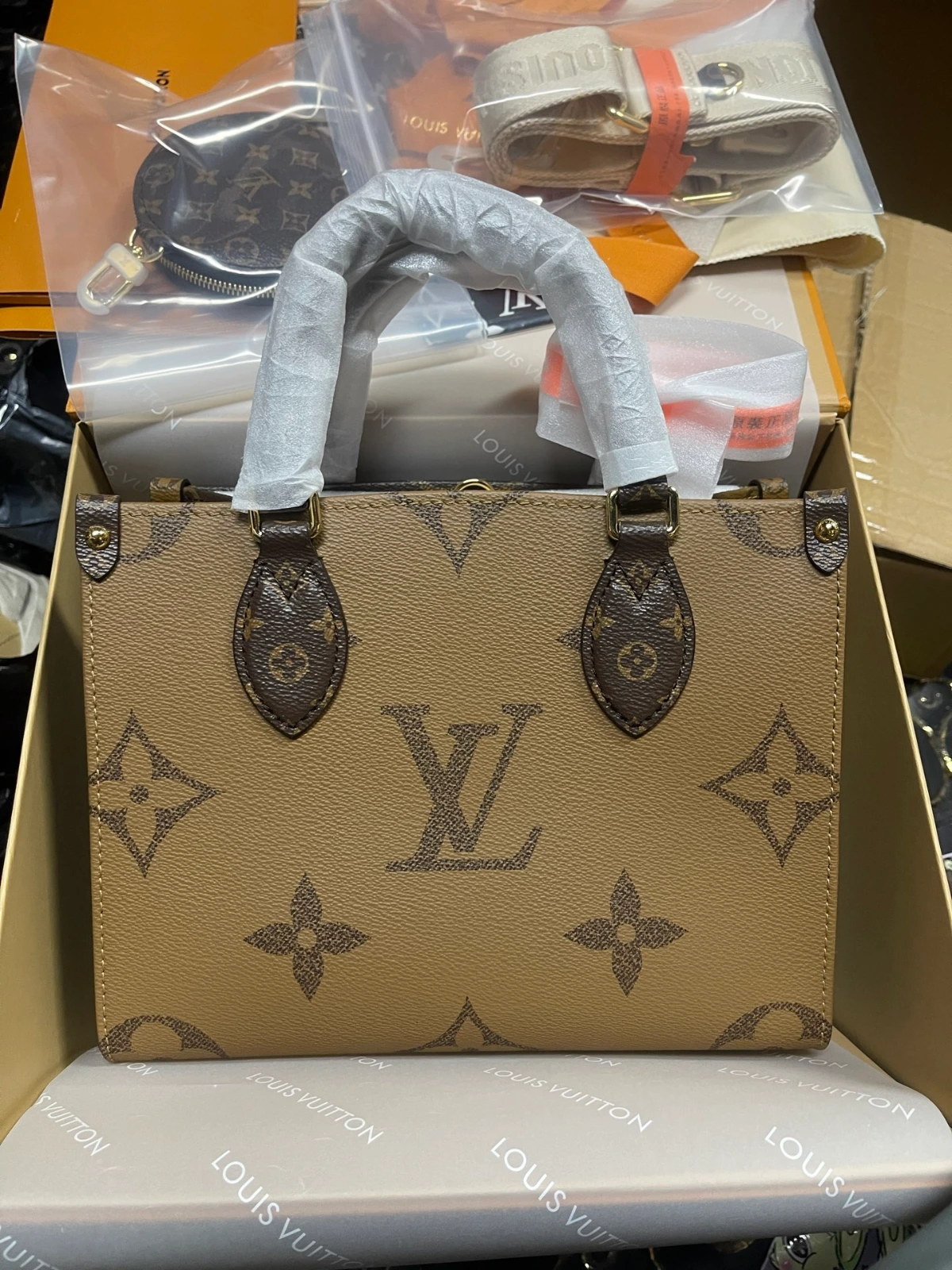 LV包包实拍第 1 张实拍