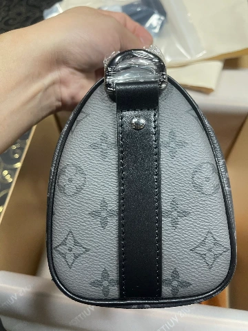 LV包包实拍第 3 张实拍