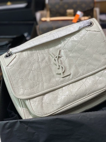 YSL包包实拍第 2 张实拍